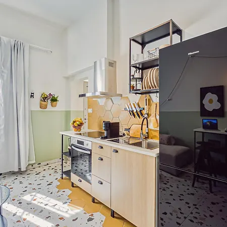 The Urban Hideaway Near The Port And Center Apartmán