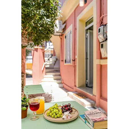 The Urban Hideaway Near The Port And Center * Corfu (city)